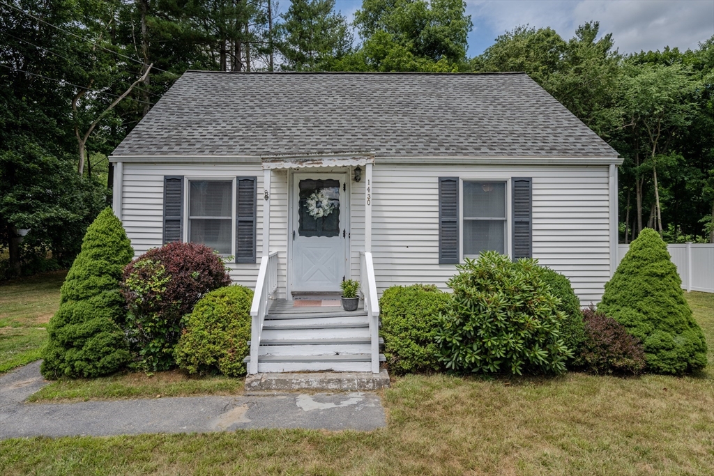 1430 Mammoth Rd