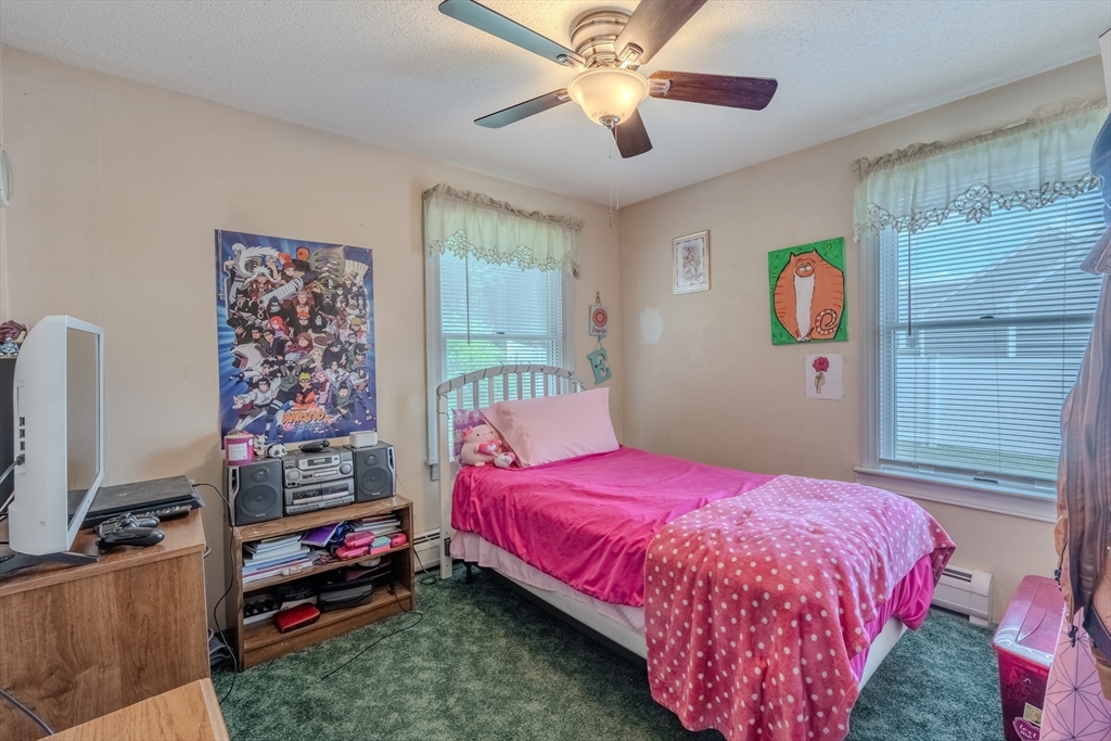 1430 Mammoth Rd