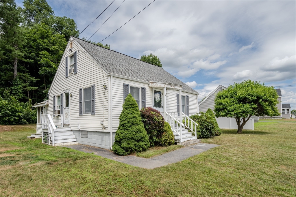 1430 Mammoth Rd