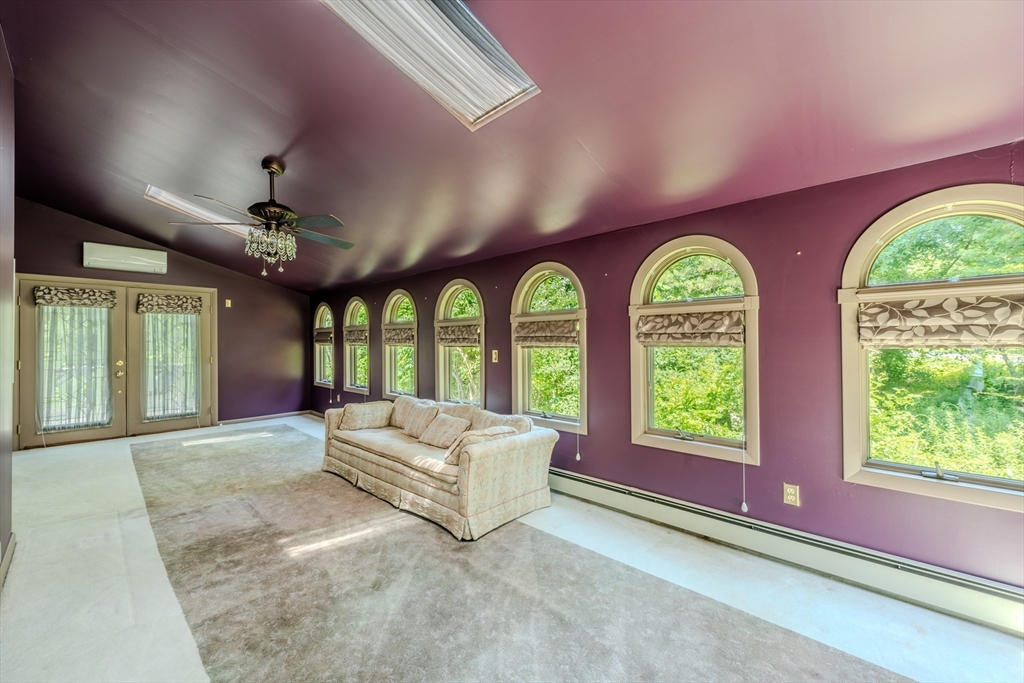 441 Windham Rd