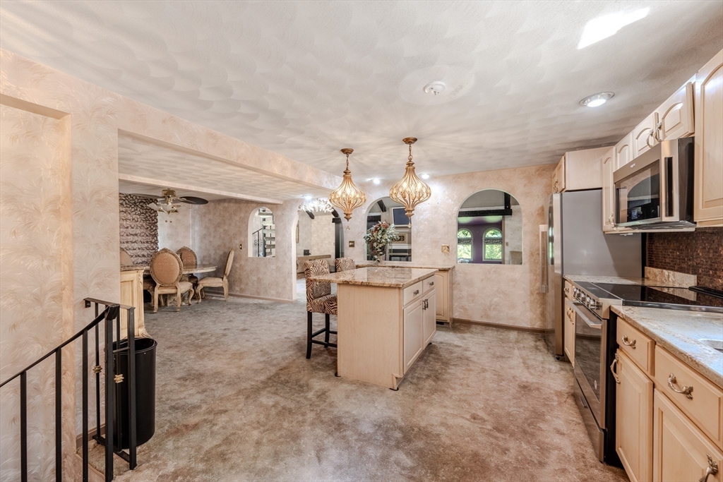 441 Windham Rd