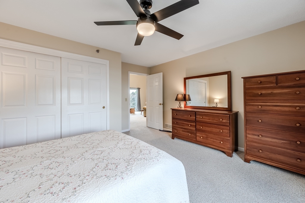 64 Tennis Plaza Rd # 4