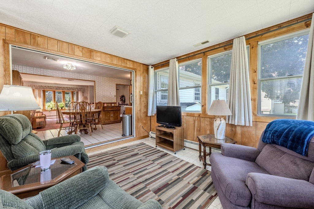 69 Forest Park Rd