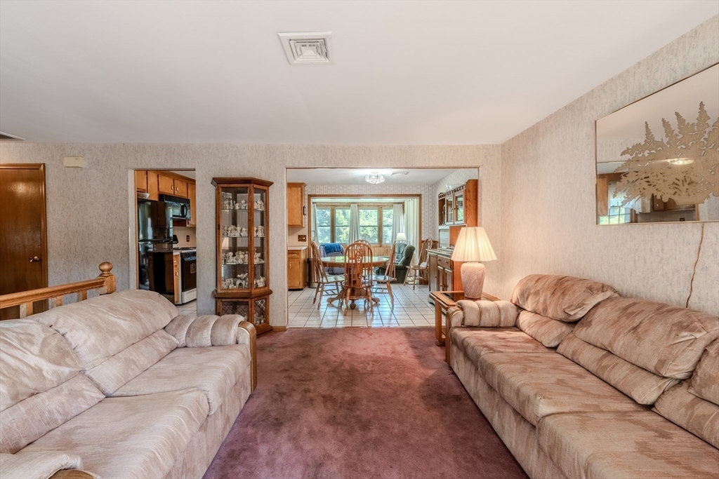 69 Forest Park Rd