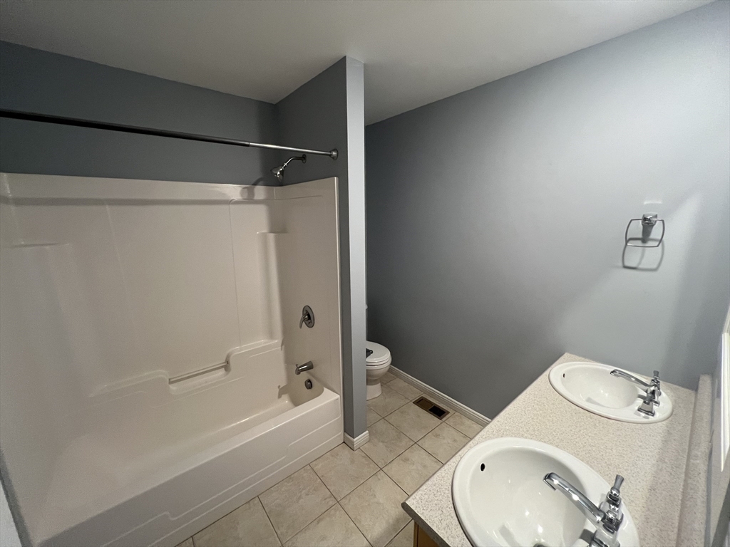 8 Intervale Ct # A