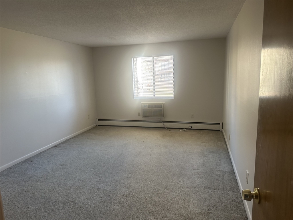 303 Pawtucket Blvd # 13