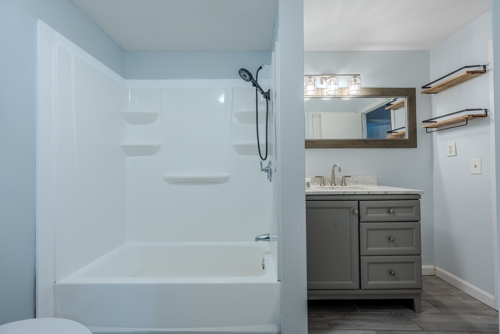 645 Robbins Ave # 50
