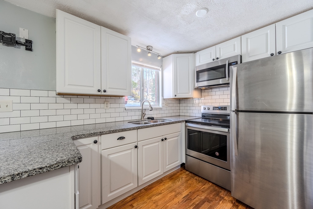 645 Robbins Ave # 50