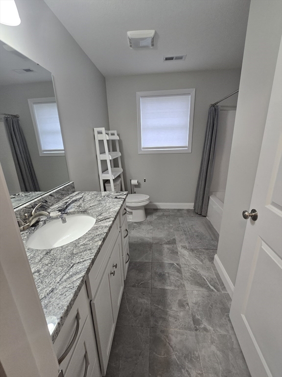 28 Hayfield Rd