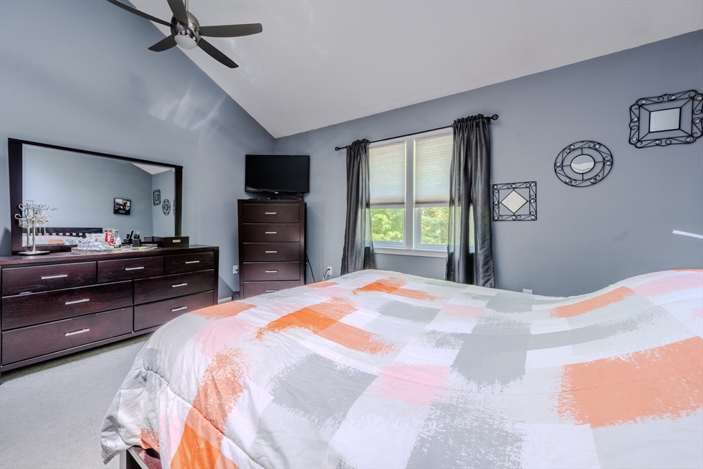 95 Tennis Plaza Rd # 27