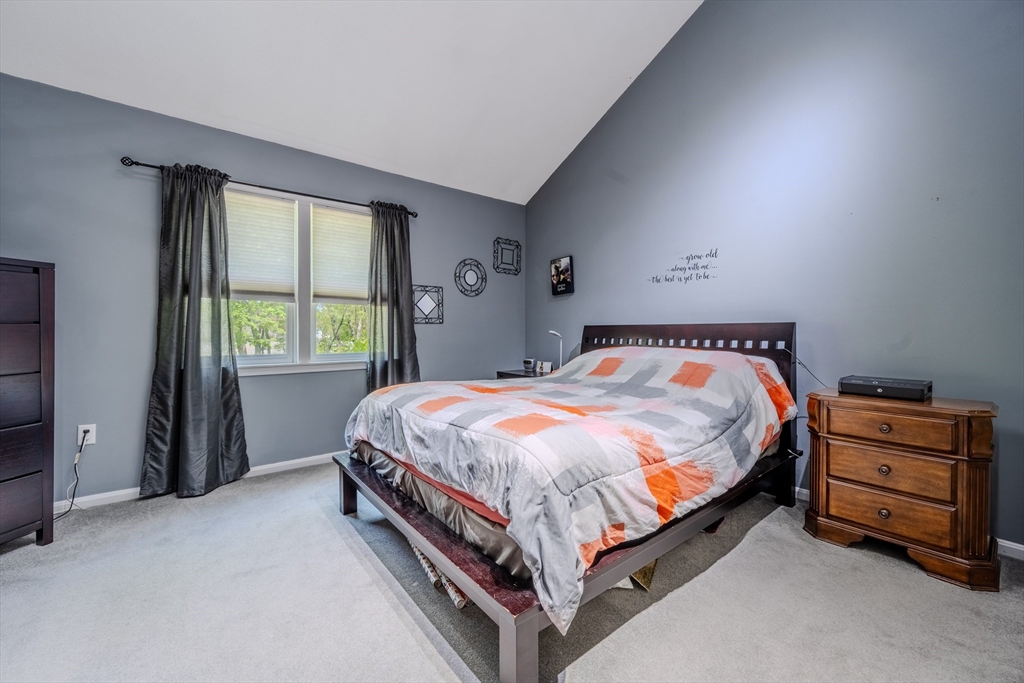 95 Tennis Plaza Rd # 27