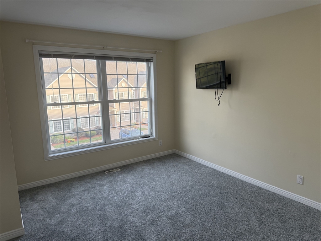8 Intervale Ct # B