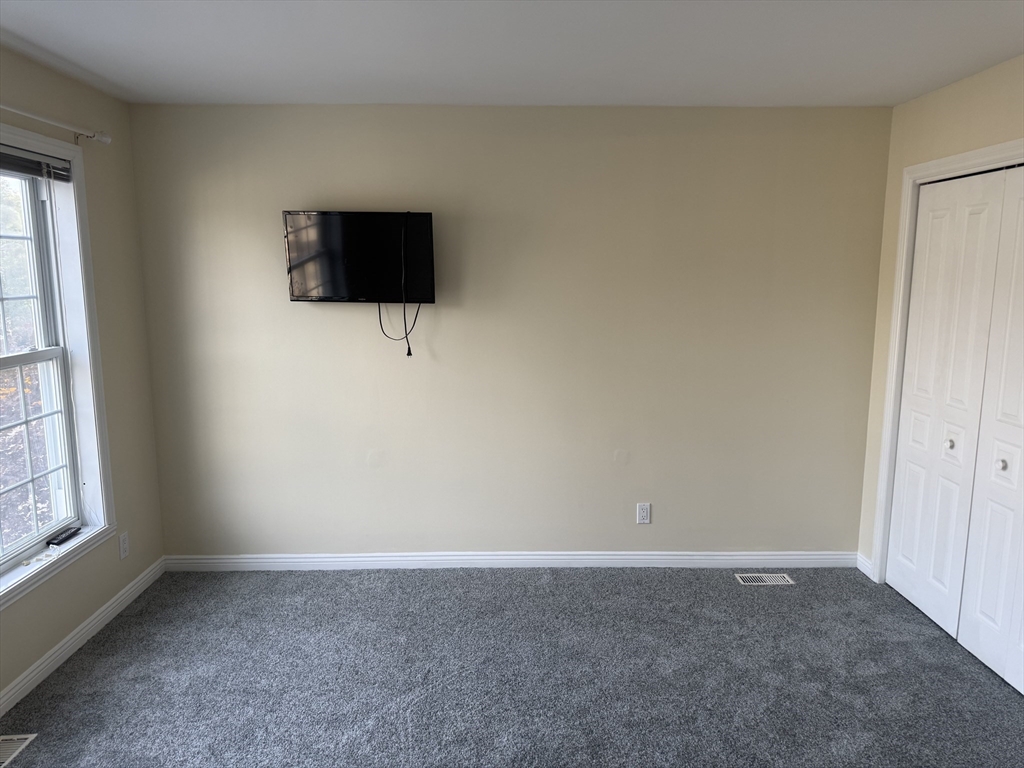 8 Intervale Ct # B