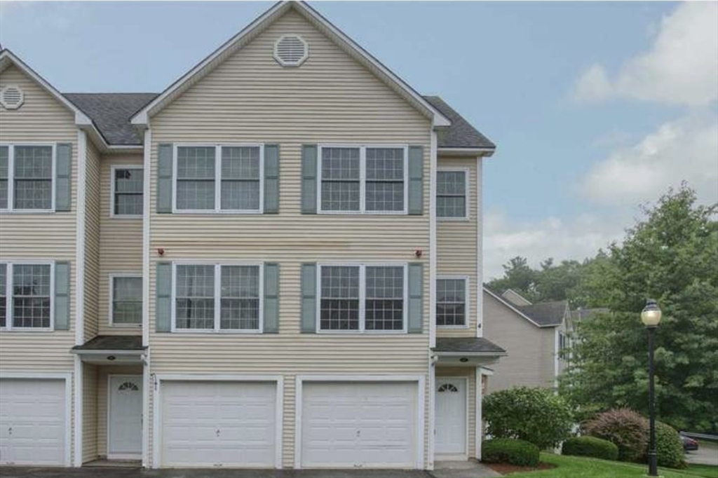 8 Intervale Ct # B