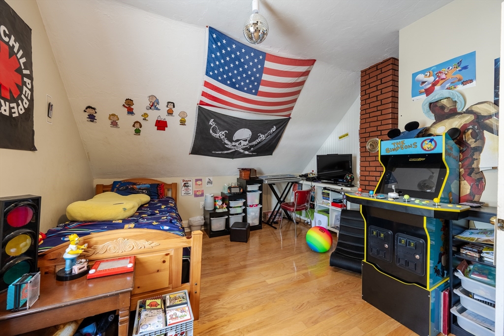 35 Prospect St