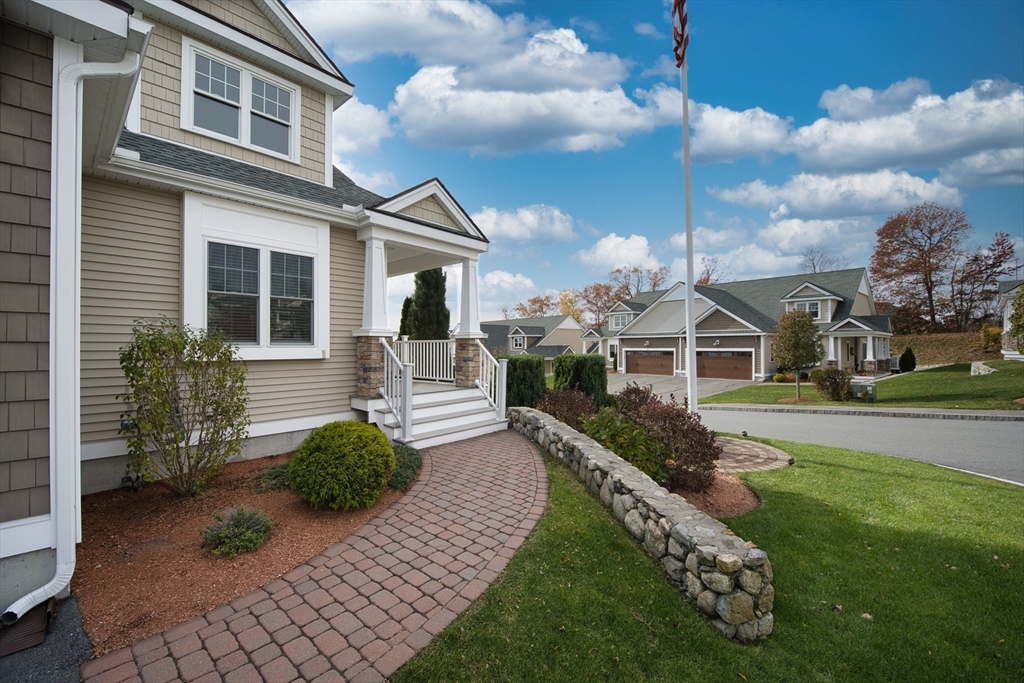 67 Fox Hill Ln # 67
