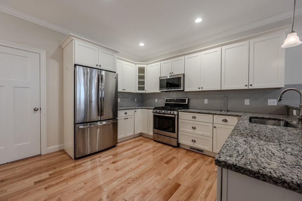 67 Fox Hill Ln # 67