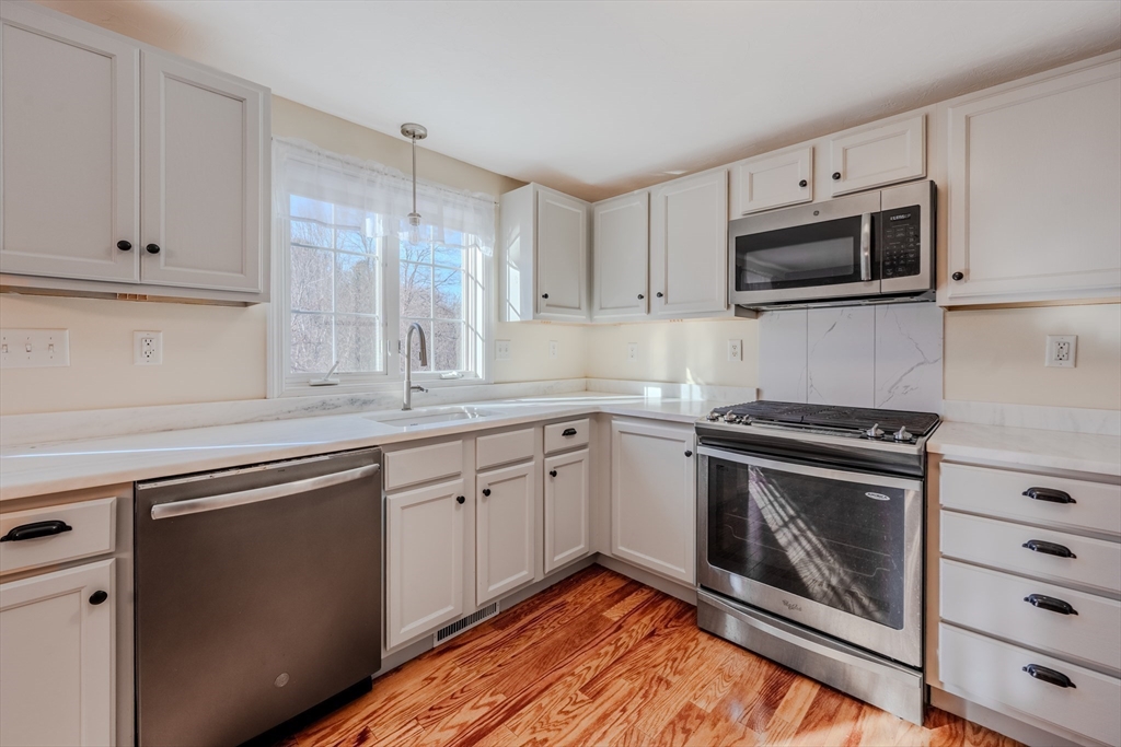 41 Boston Rd # 351