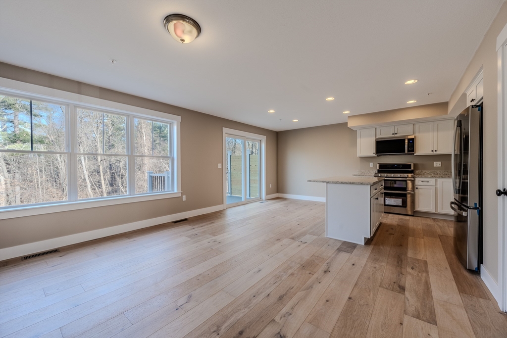 112 Genest St # 11