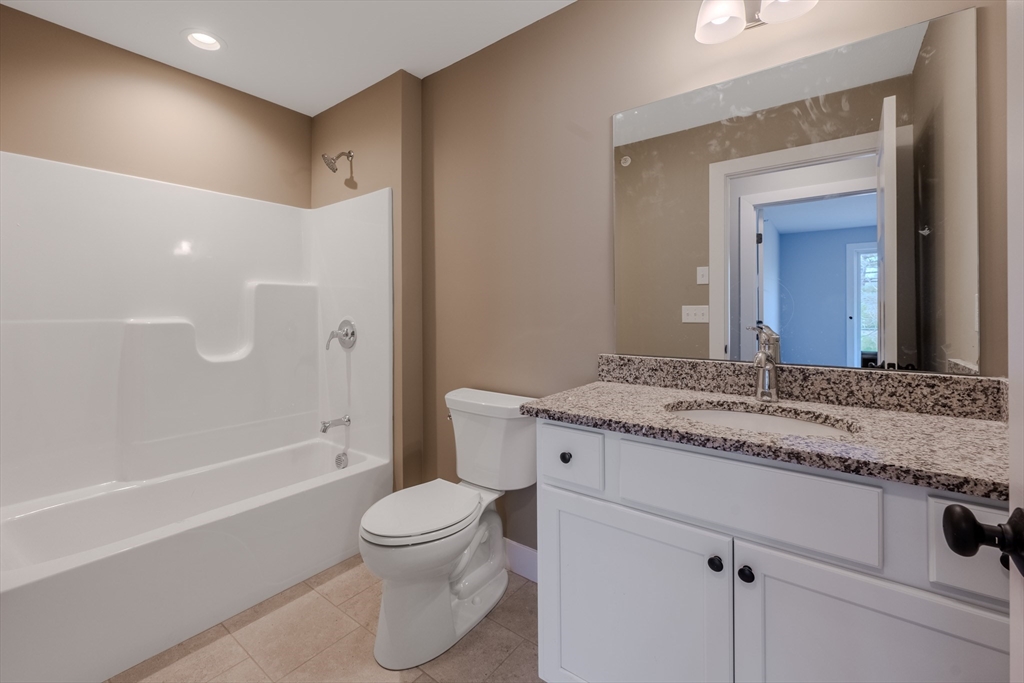 112 Genest St # 11