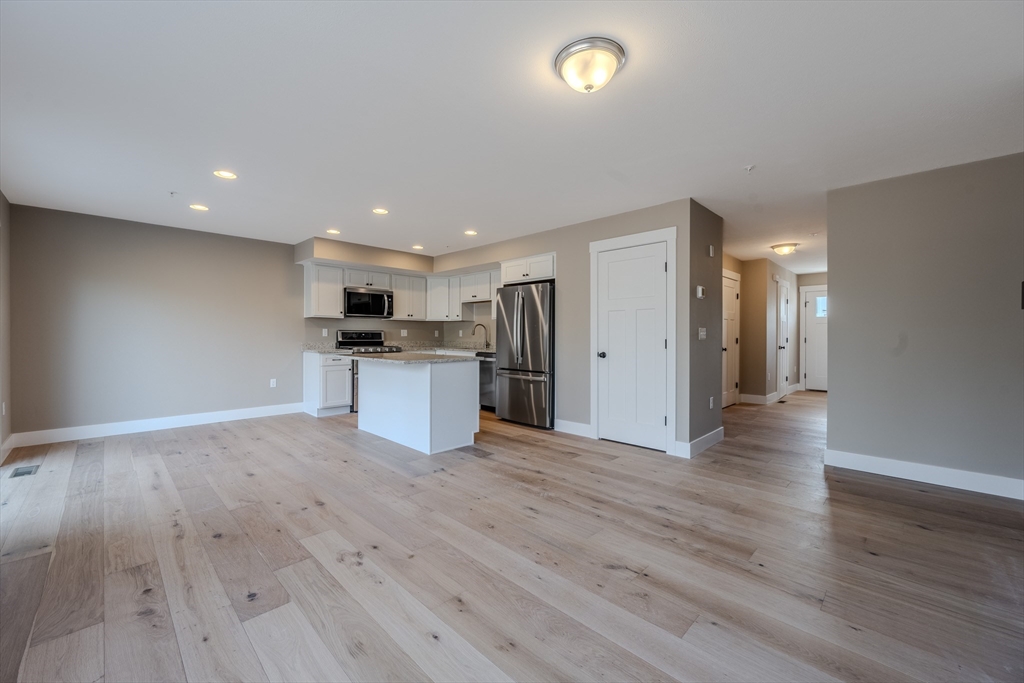 112 Genest St # 11