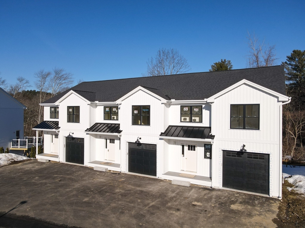 112 Genest St # 10