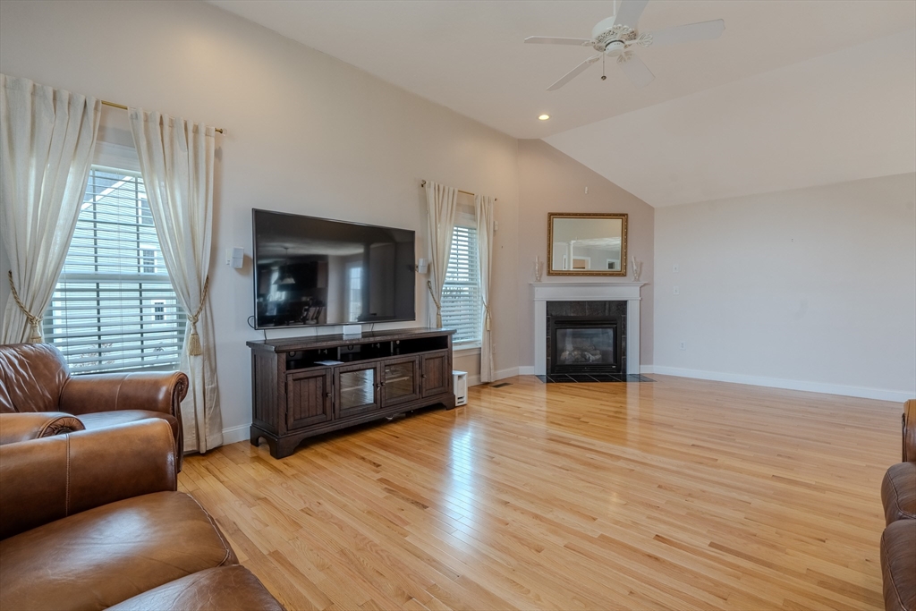 9 Kettle Way