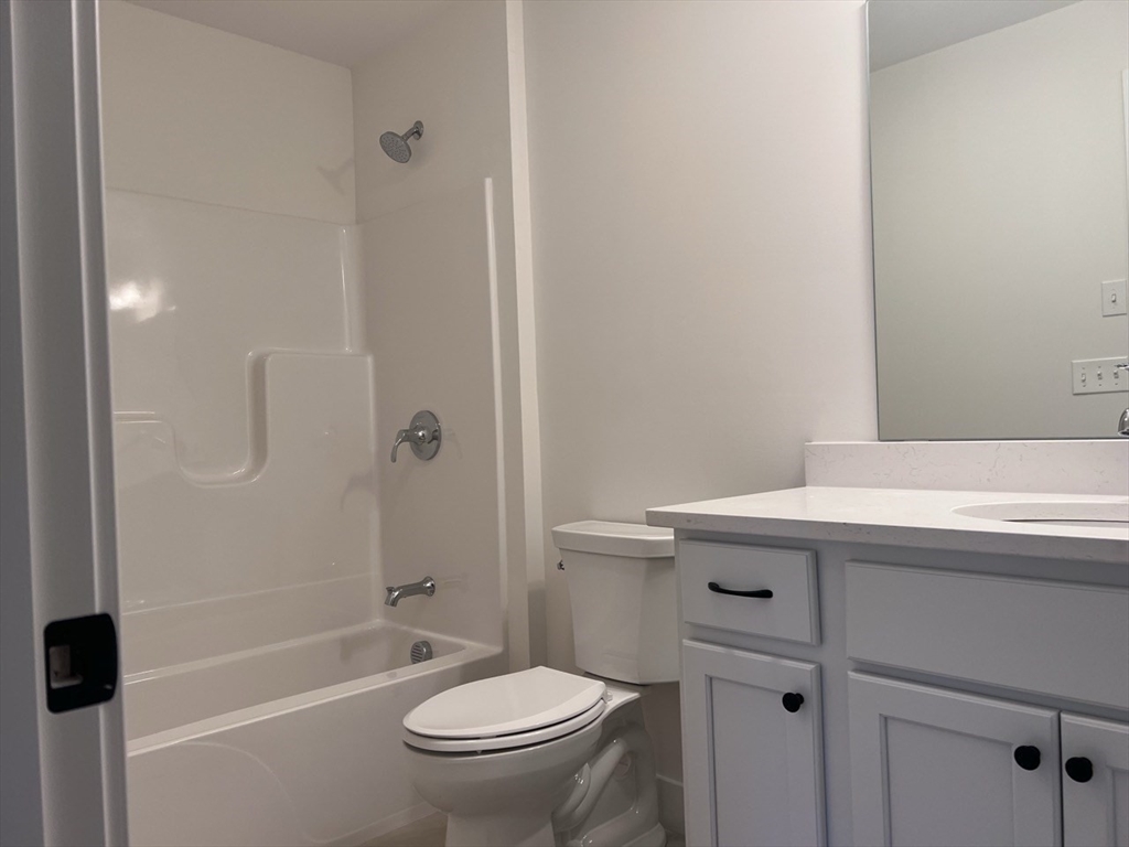 112 Genest St # 15