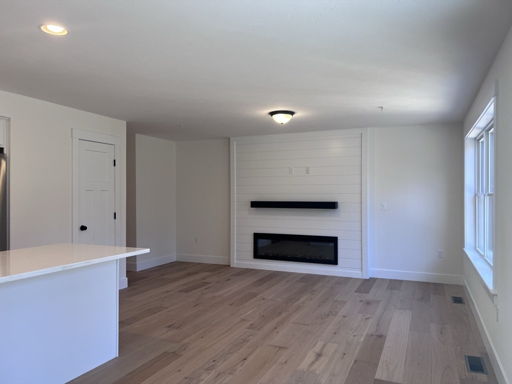112 Genest St # 15
