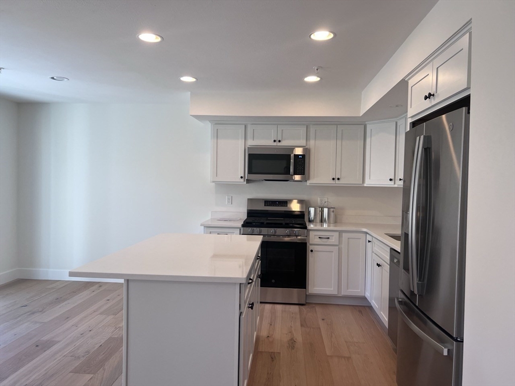 112 Genest St # 15