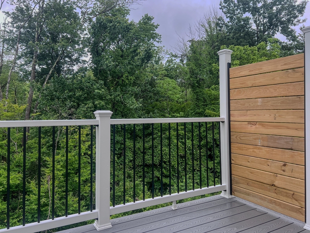 112 Genest St # 8