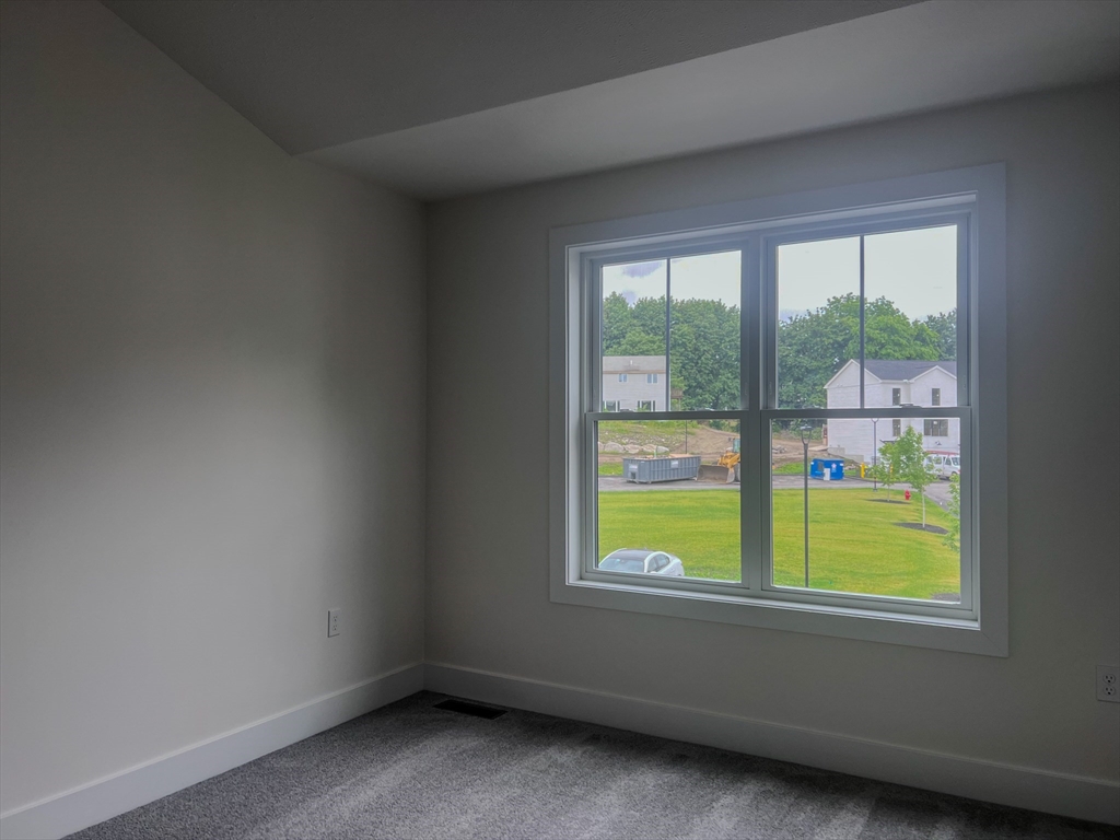 112 Genest St # 8