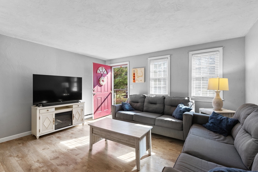 300 Falmouth Rd # 20D