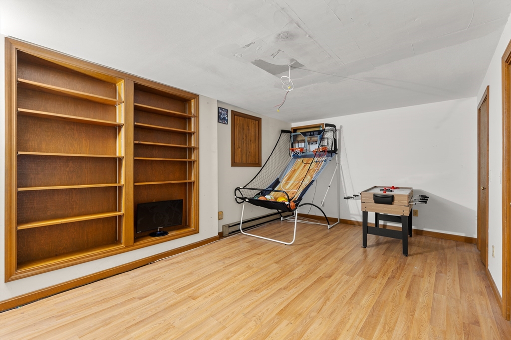 300 Falmouth Rd # 20D