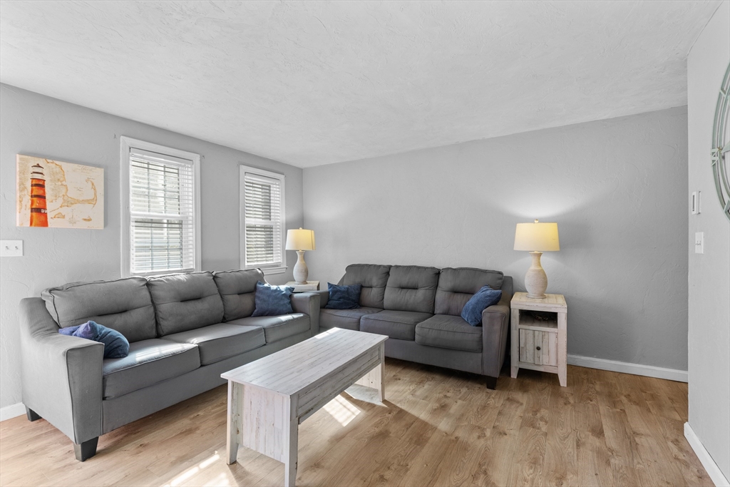 300 Falmouth Rd # 20D