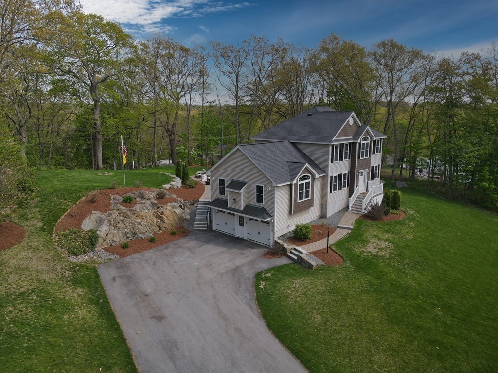 85 Nassau St
