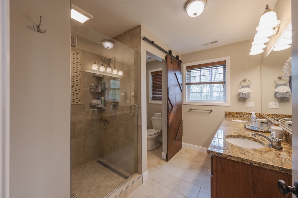 85 Nassau St