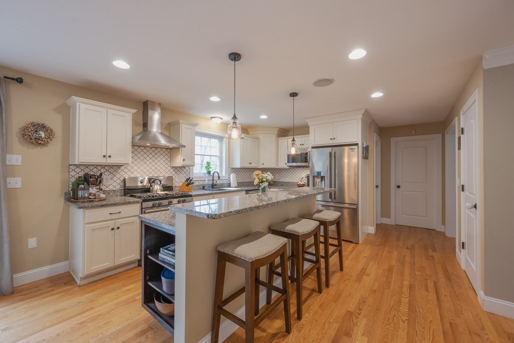 85 Nassau St
