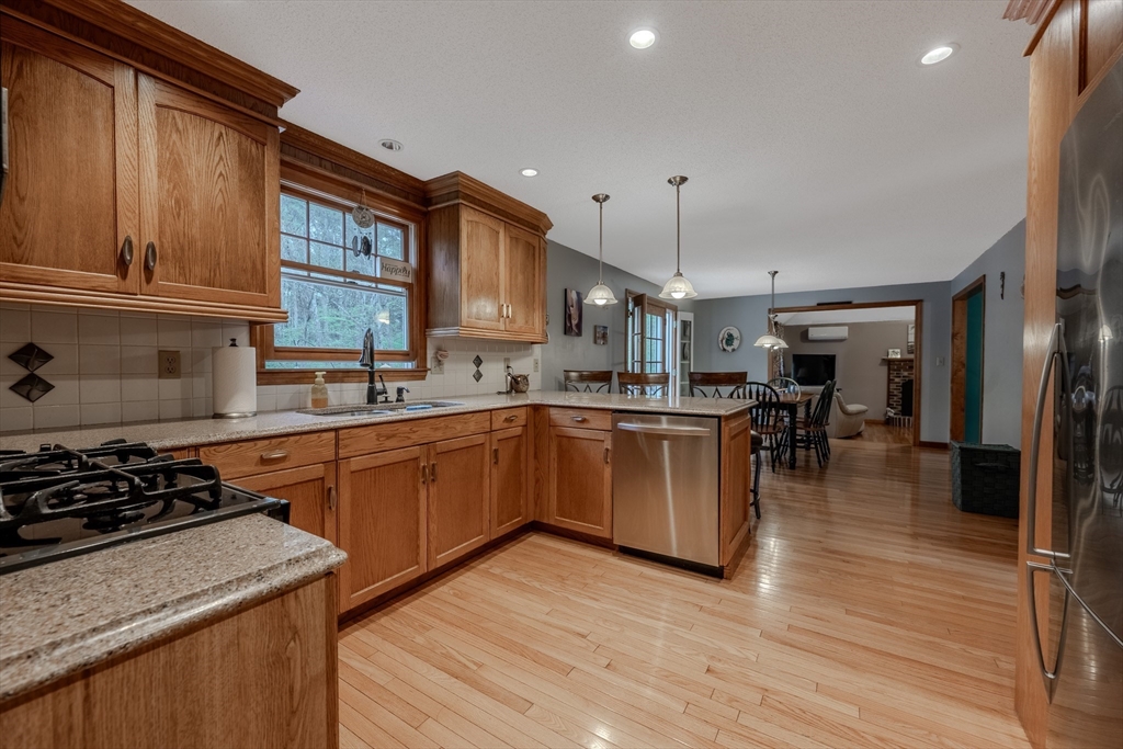 41 Indian Hill Rd