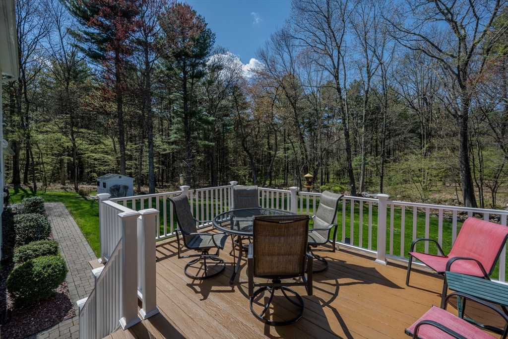 41 Indian Hill Rd