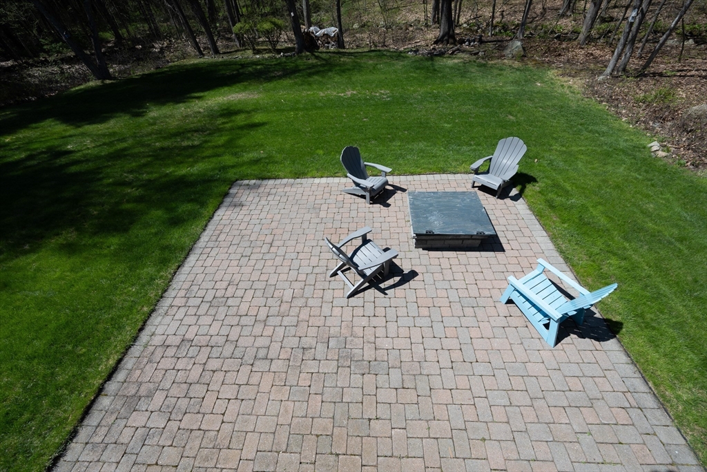 41 Indian Hill Rd