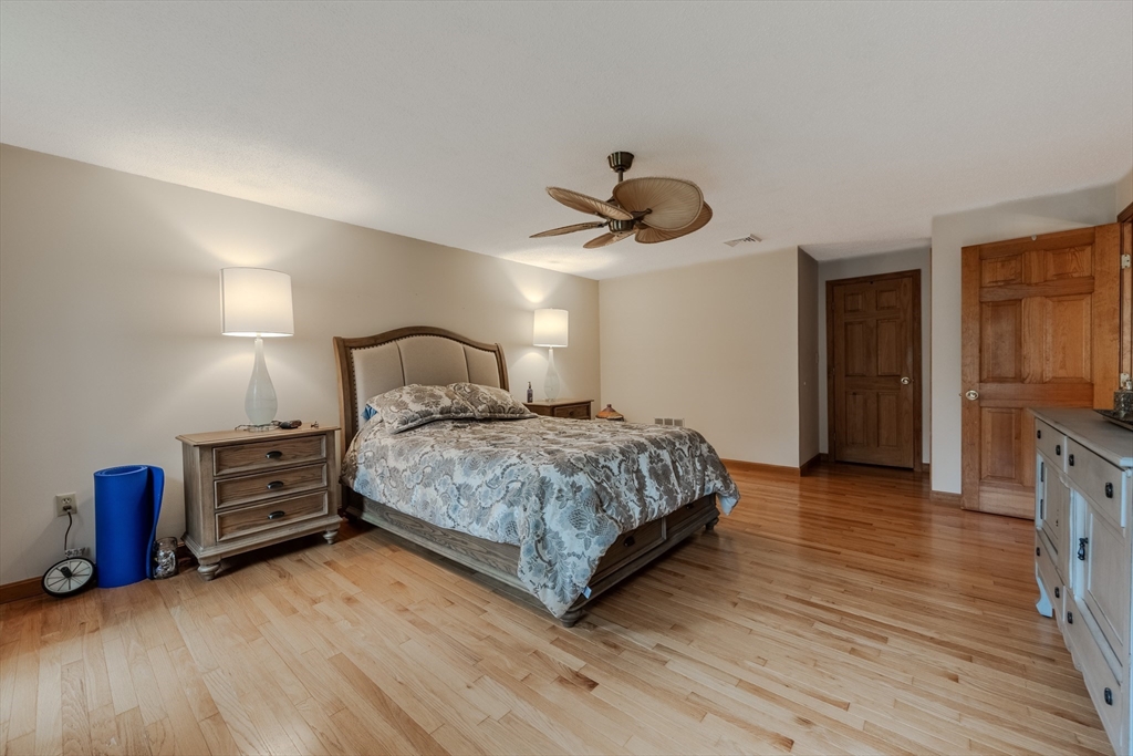 41 Indian Hill Rd