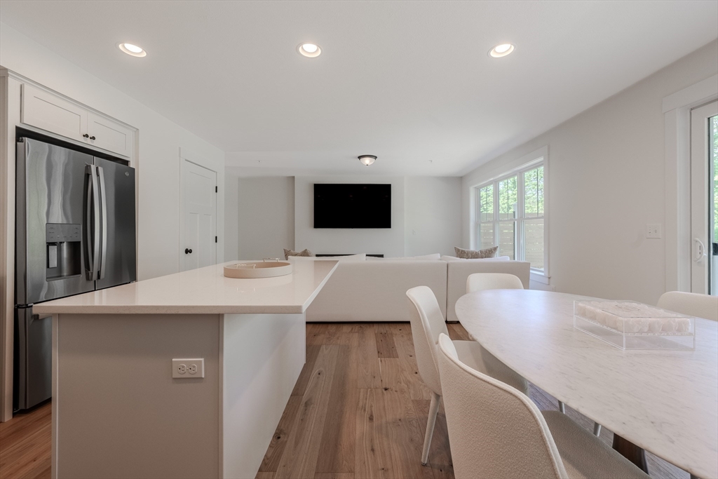 112 Genest St # 12