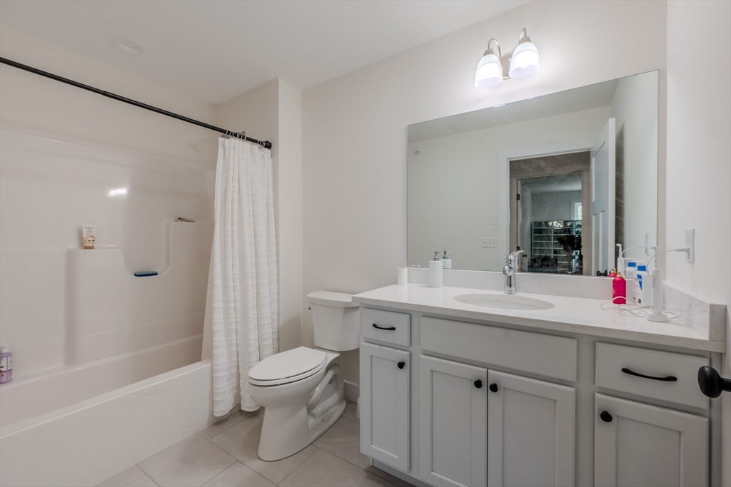 112 Genest St # 12