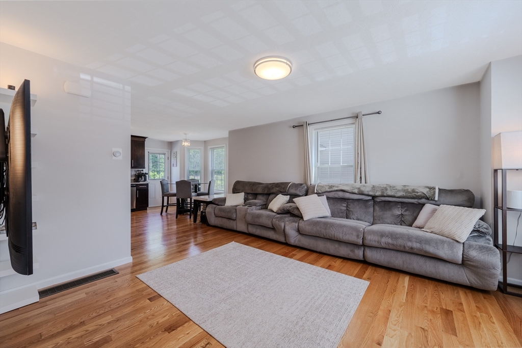 49 Riley Rd # 49