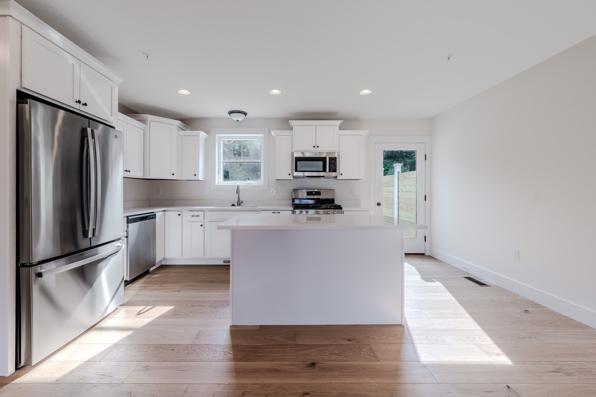 112 Genest St # 17