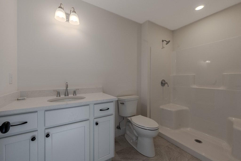 112 Genest St # 17