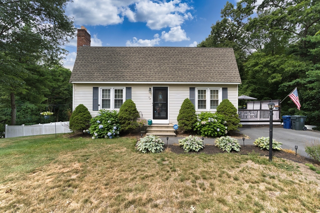62 Dexter Ave