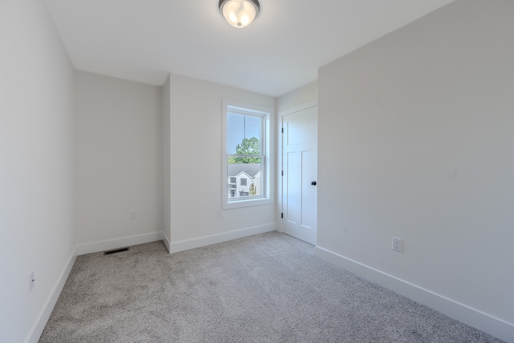 112 Genest St # 16