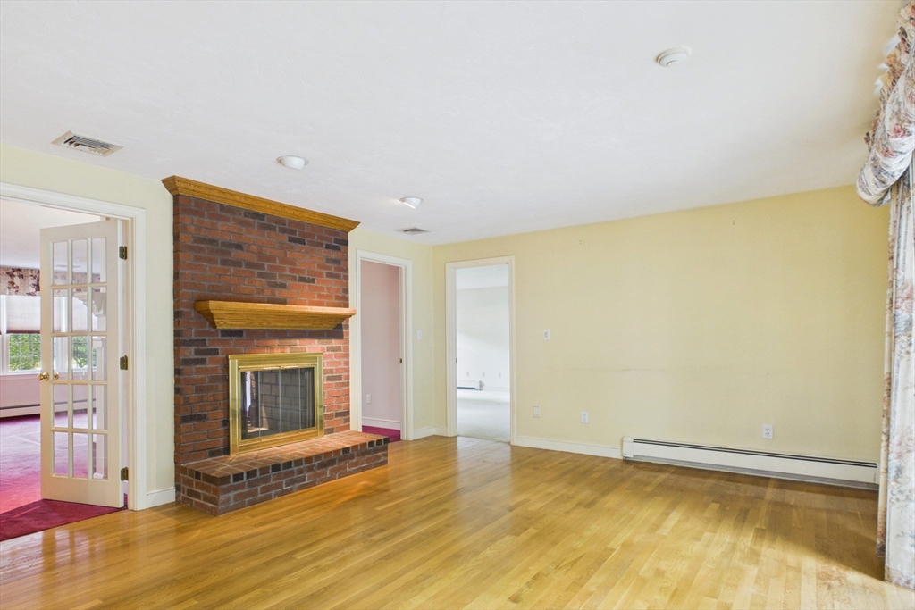 45 Boxwood Lane